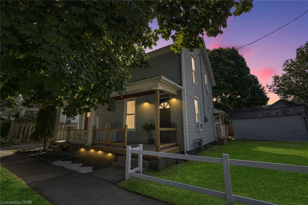 8 Elizabeth Street Property Photo 1