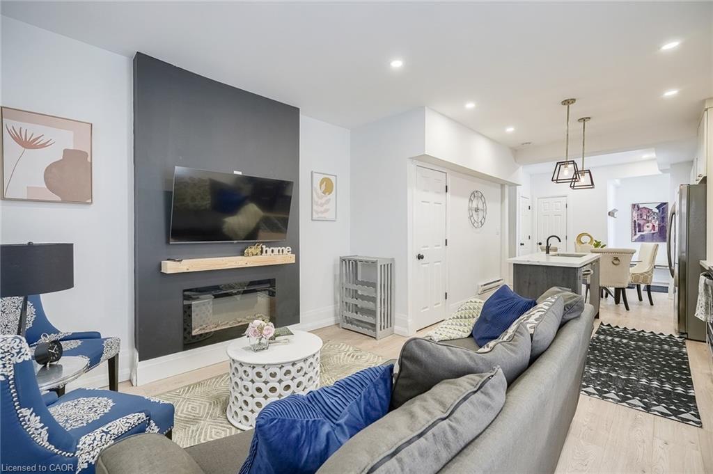 8 Elizabeth Street Property Photo 12