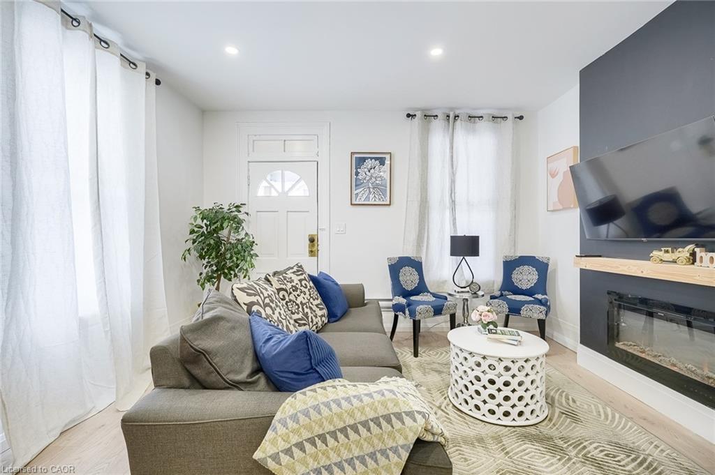 8 Elizabeth Street Property Photo 13