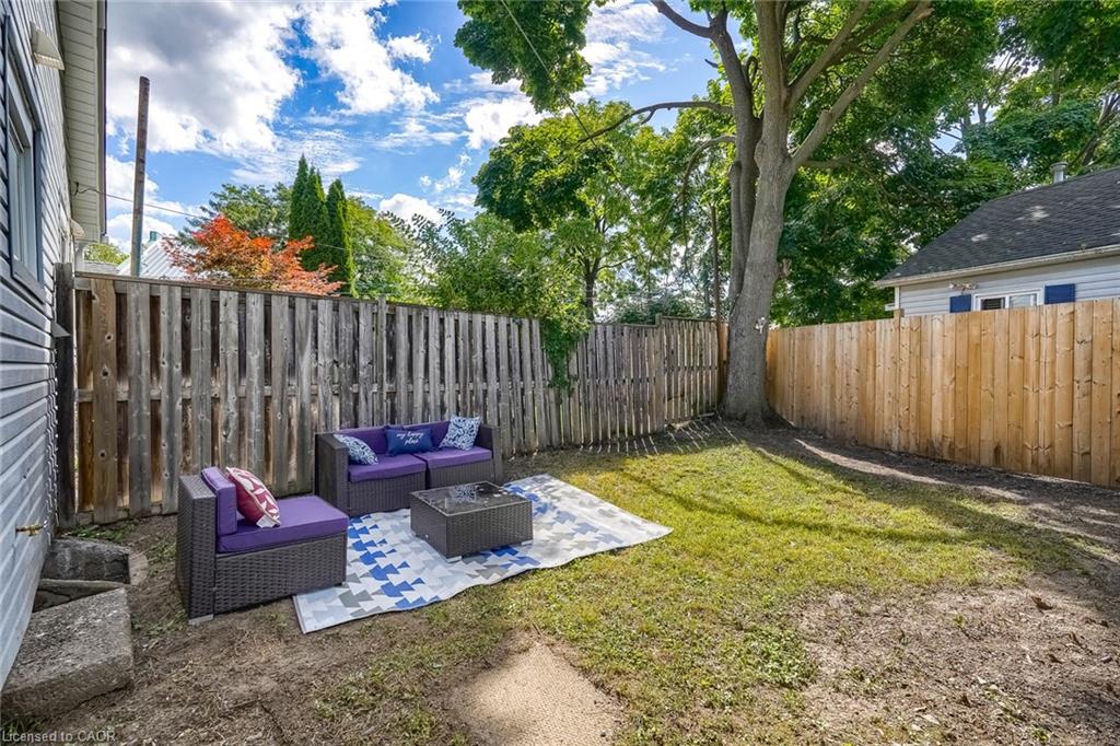 8 Elizabeth Street Property Photo 21