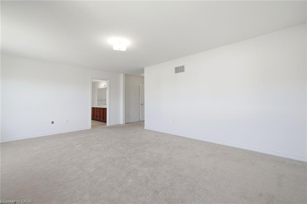 144 Gold Park Glen Property Photo 30