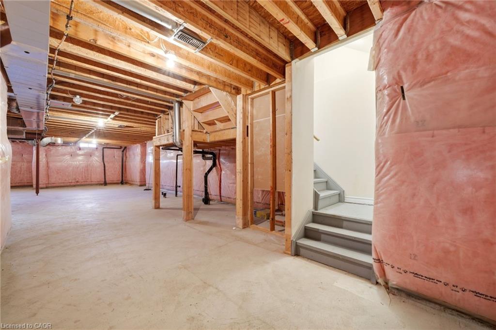 144 Gold Park Glen Property Photo 39