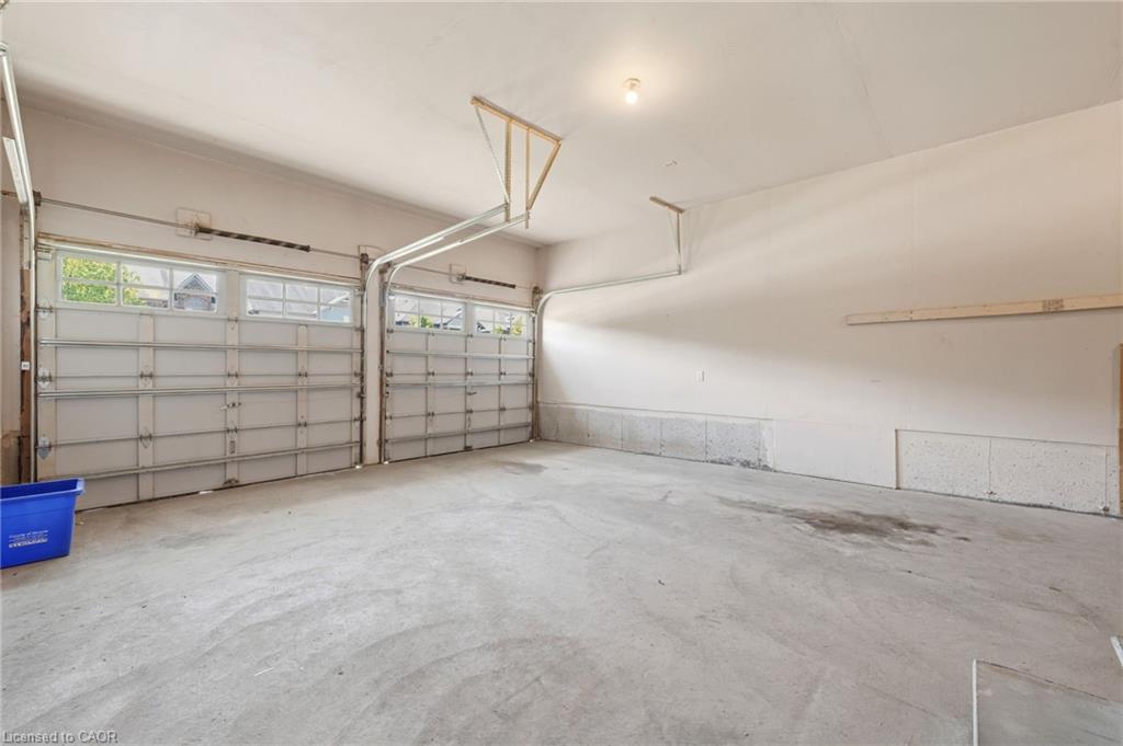 144 Gold Park Glen Property Photo 42
