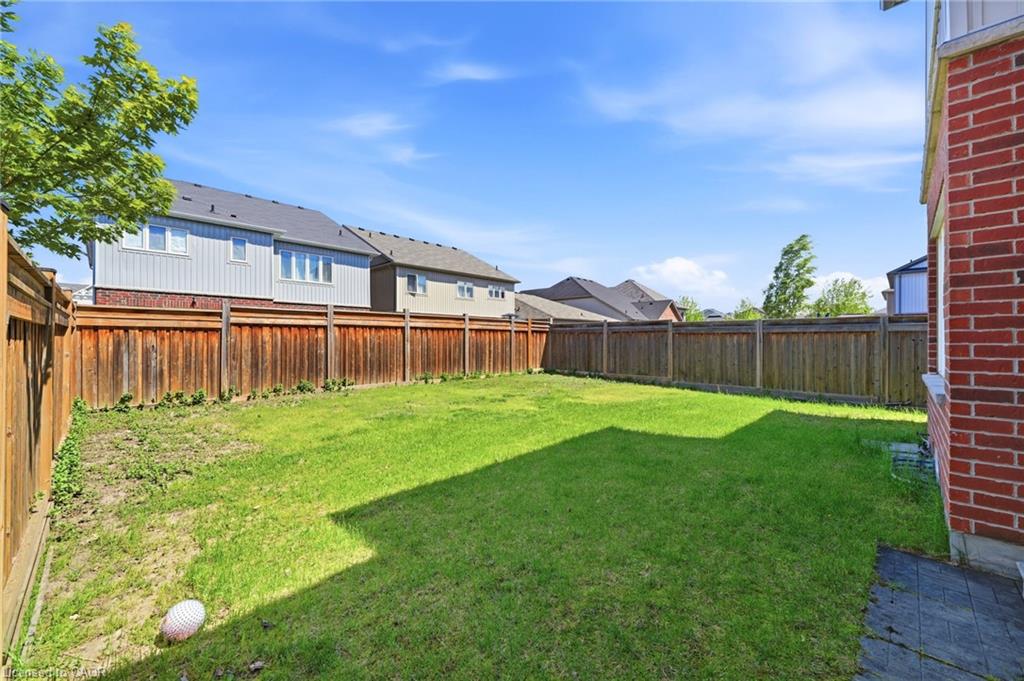 144 Gold Park Glen Property Photo 44
