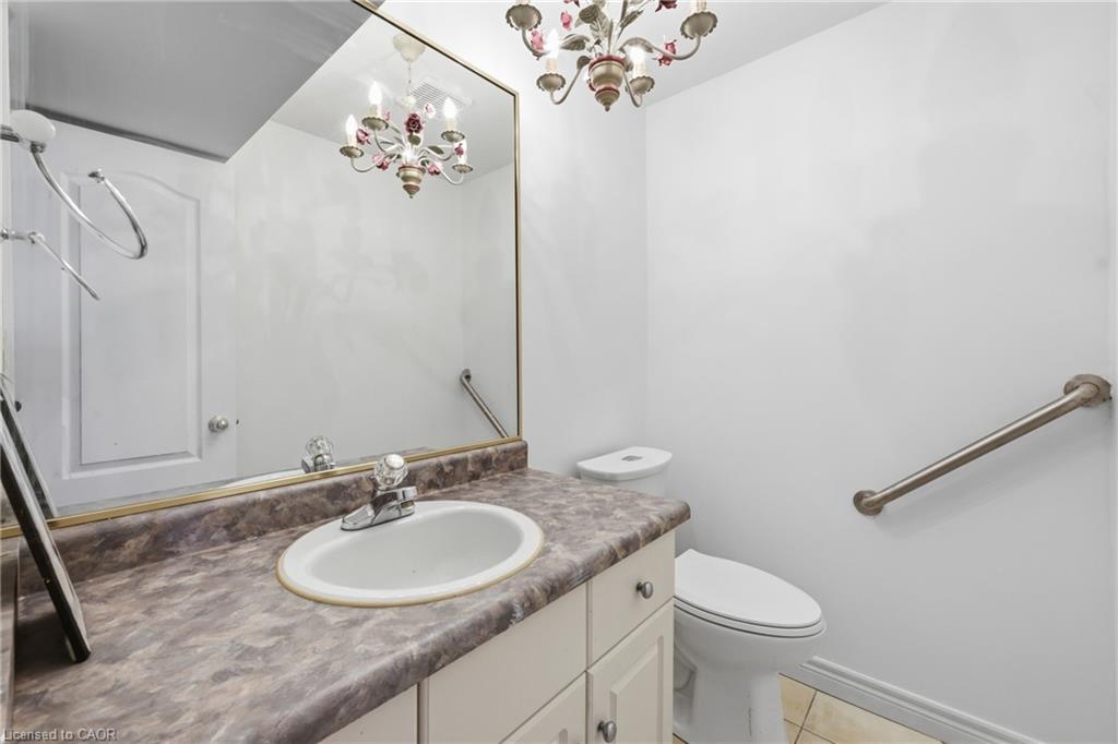 6-85 Edgewater Drive Property Photo 32