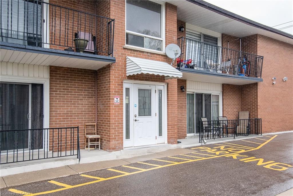 39 Secord Avenue Property Photo 2