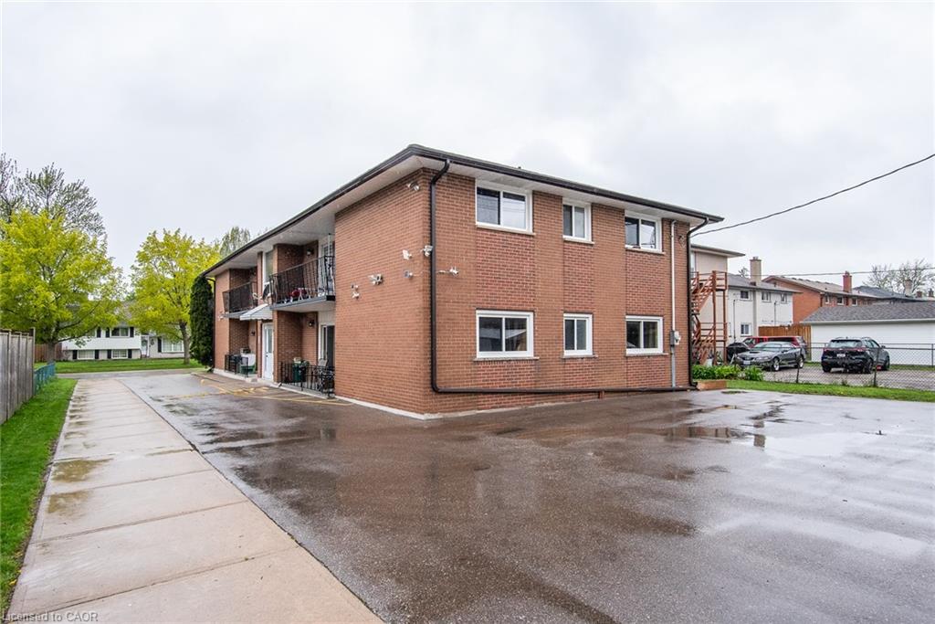 39 Secord Avenue Property Photo 4