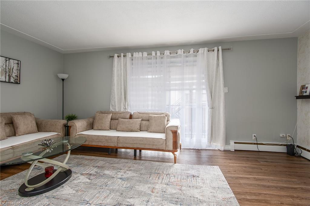 39 Secord Avenue Property Photo 12