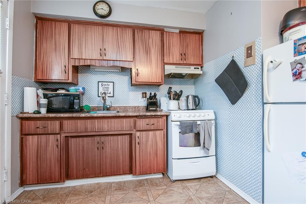 39 Secord Avenue Property Photo 27