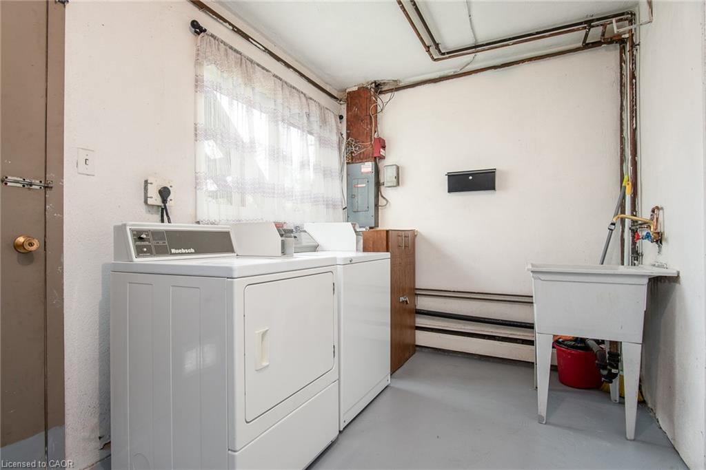 39 Secord Avenue Property Photo 31