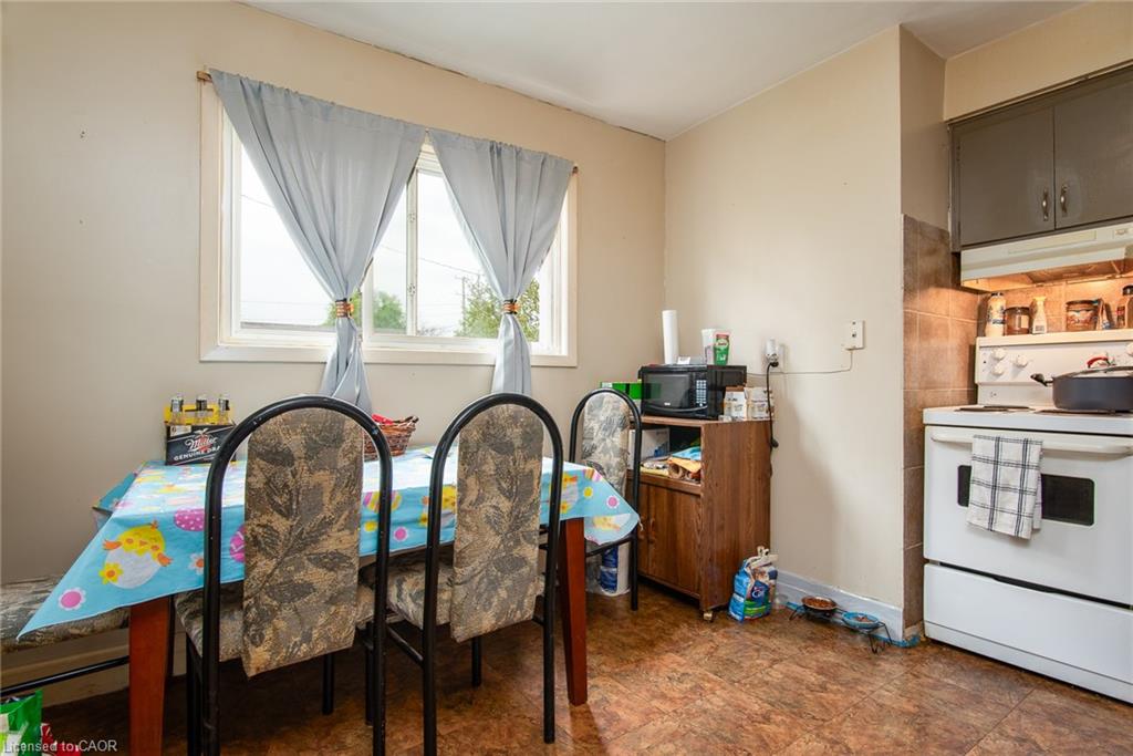 39 Secord Avenue Property Photo 35