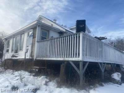 22 Grizzly Street Property Photo 2