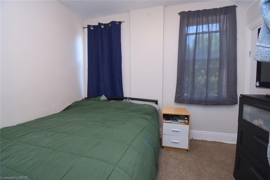 12 Wood Street W Property Photo 7