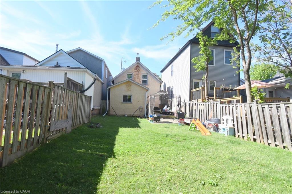 12 Wood Street W Property Photo 16