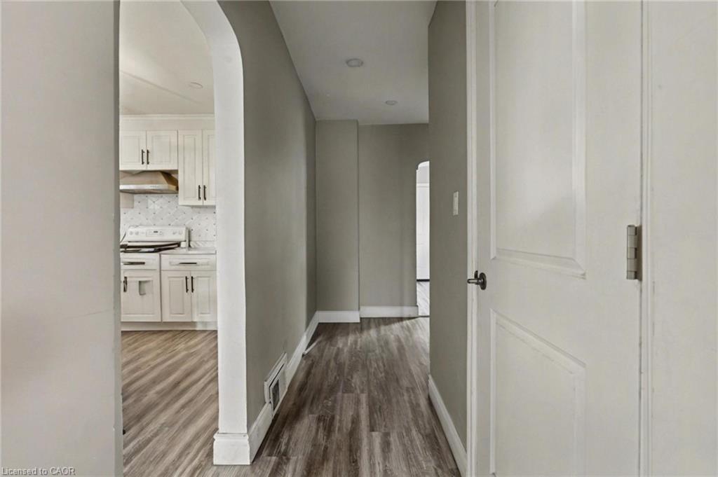 122 Montrose Street Property Photo 14