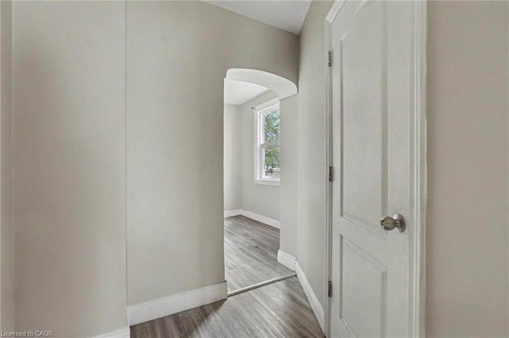 122 Montrose Street Property Photo 15