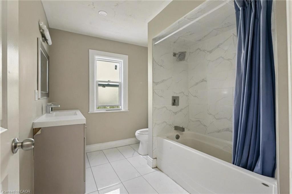 122 Montrose Street Property Photo 20