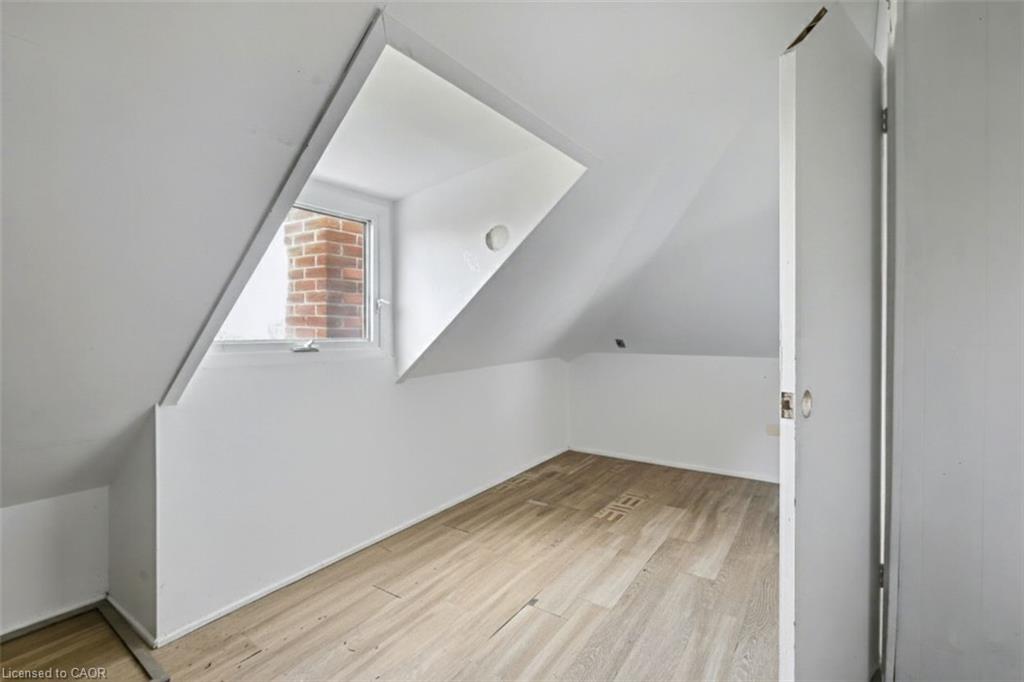 122 Montrose Street Property Photo 27