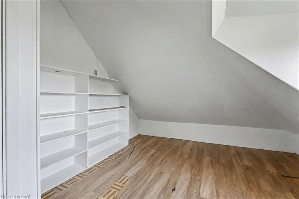 122 Montrose Street Property Photo 28