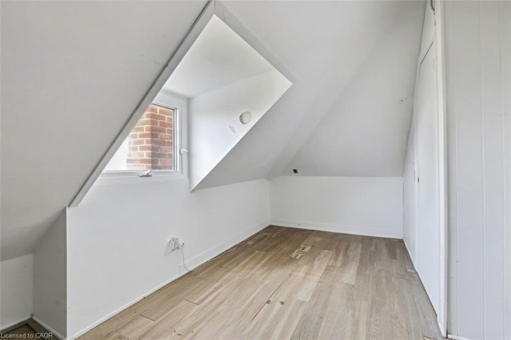 122 Montrose Street Property Photo 29