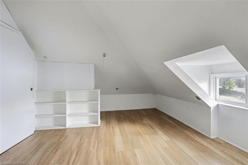 122 Montrose Street Property Photo 31
