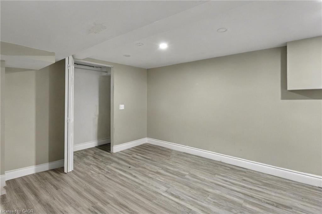 122 Montrose Street Property Photo 34