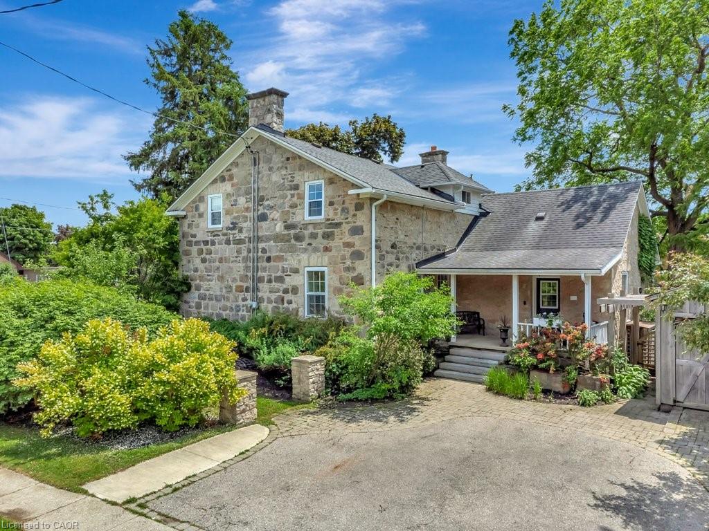 142 Glenmorris Street Property Photo 3