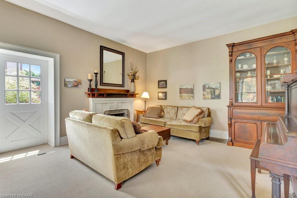 142 Glenmorris Street Property Photo 7