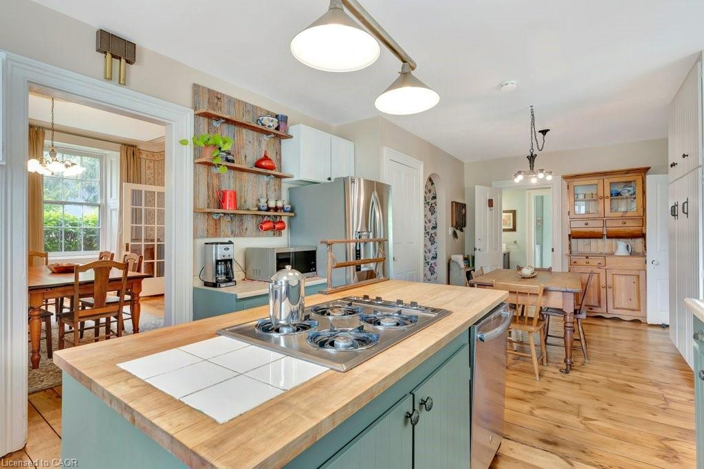 142 Glenmorris Street Property Photo 13