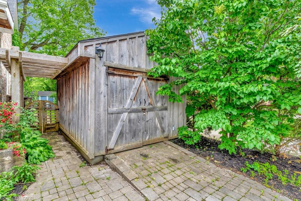 142 Glenmorris Street Property Photo 45