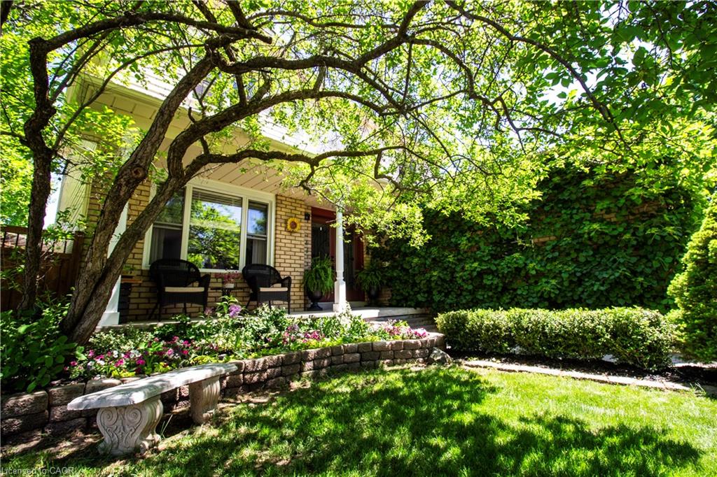 708 Campbelle Avenue Property Photo 1