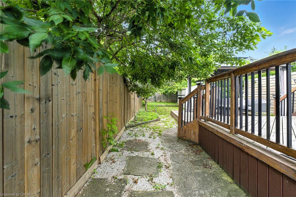 236 Cope Street Property Photo 36