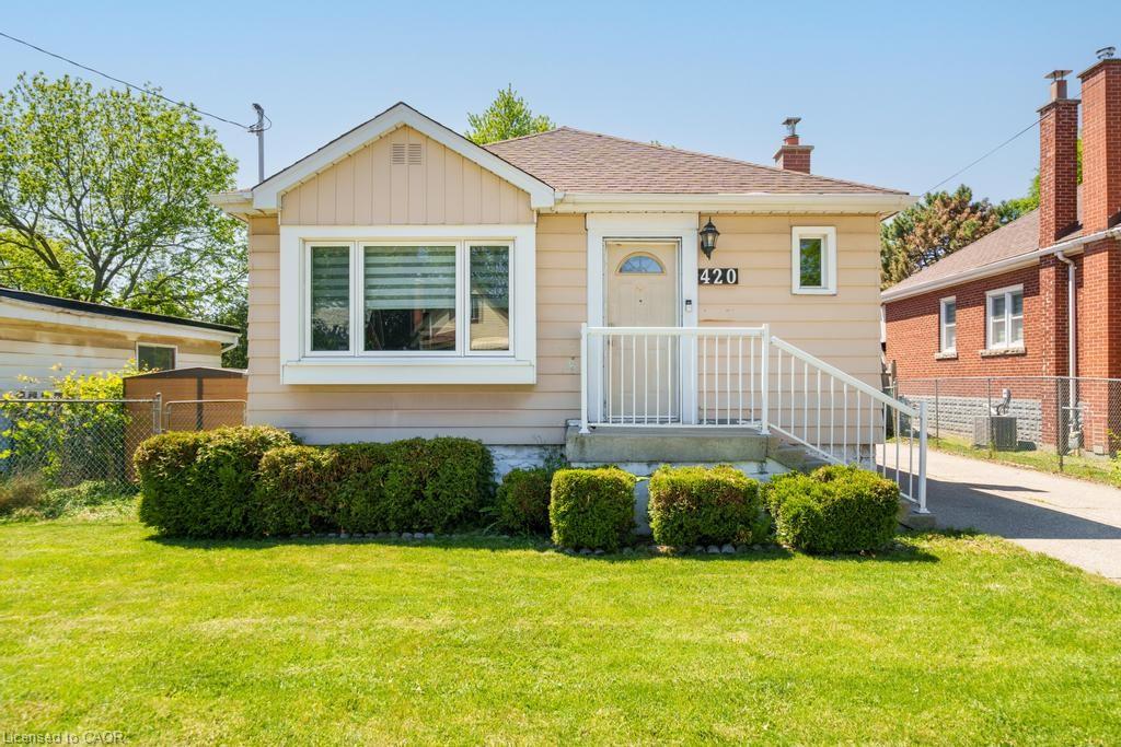 420 Upper Gage Avenue Property Photo 1
