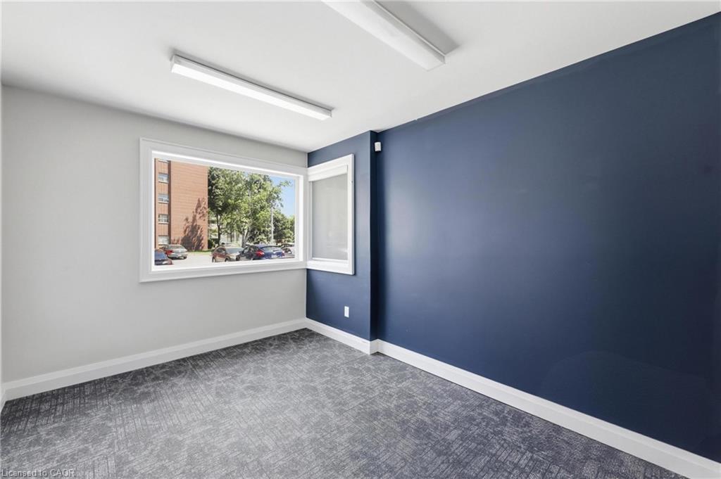 60 King Street W Property Photo 29