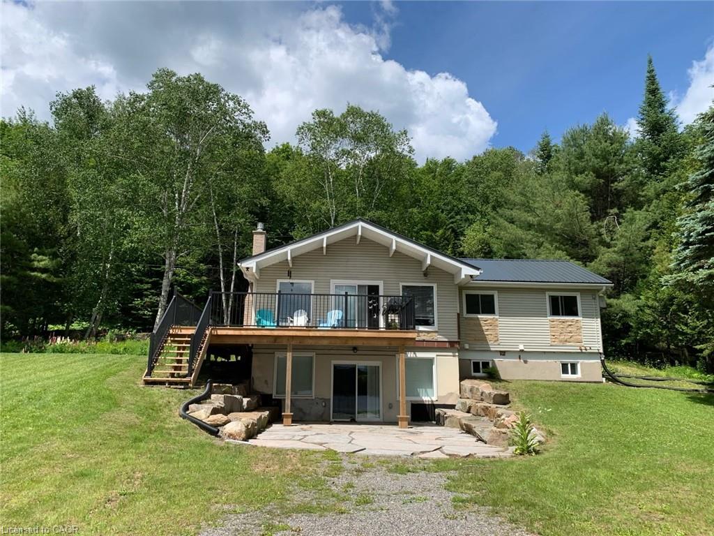 1056 Inawendawin Road Property Photo 1