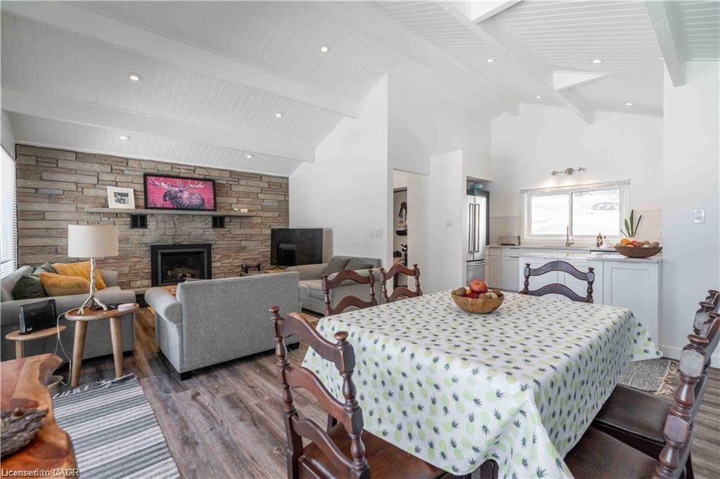 1056 Inawendawin Road Property Photo 19