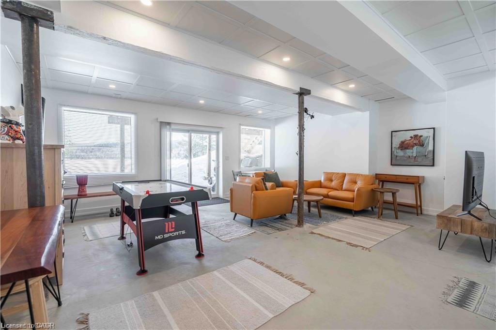 1056 Inawendawin Road Property Photo 26