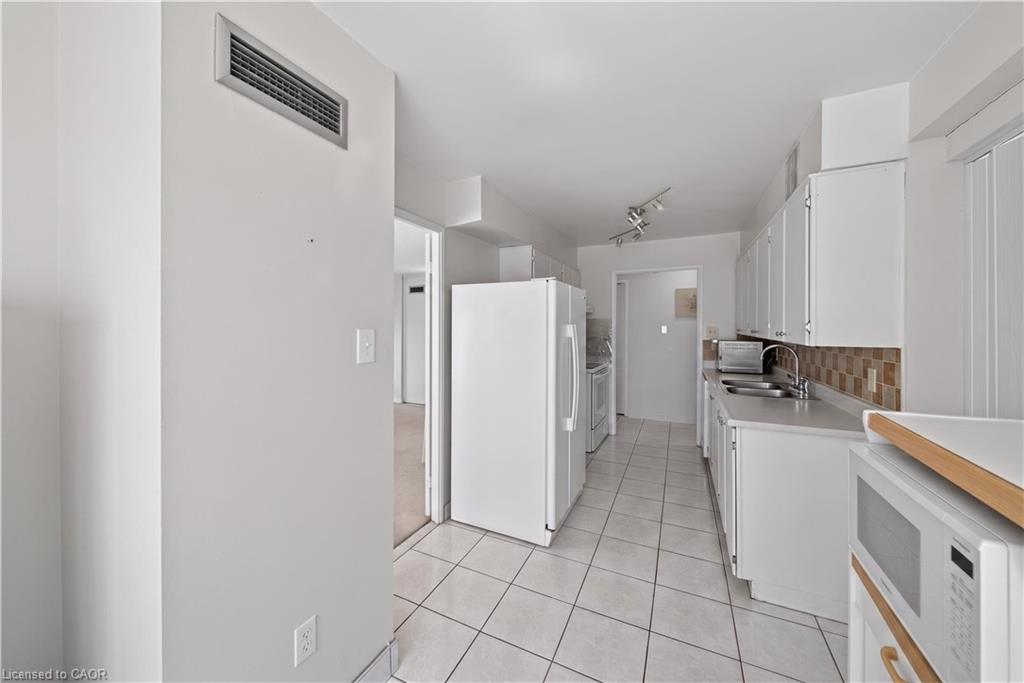 901-1580 Mississauga Valley Boulevard Property Photo 9