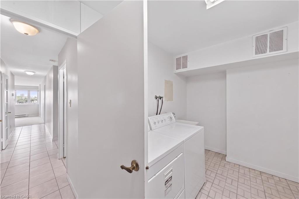 901-1580 Mississauga Valley Boulevard Property Photo 19