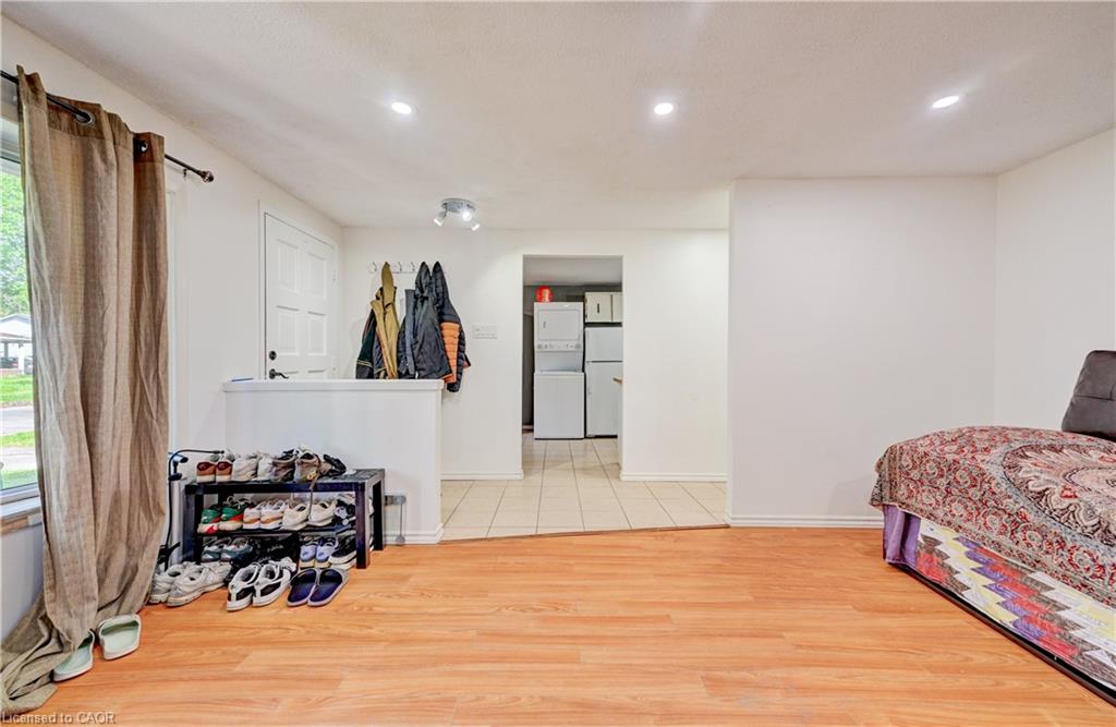 53 Helene Crescent Property Photo 10