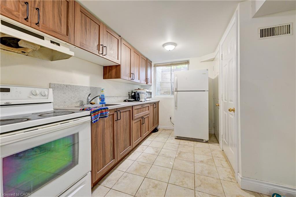 53 Helene Crescent Property Photo 26