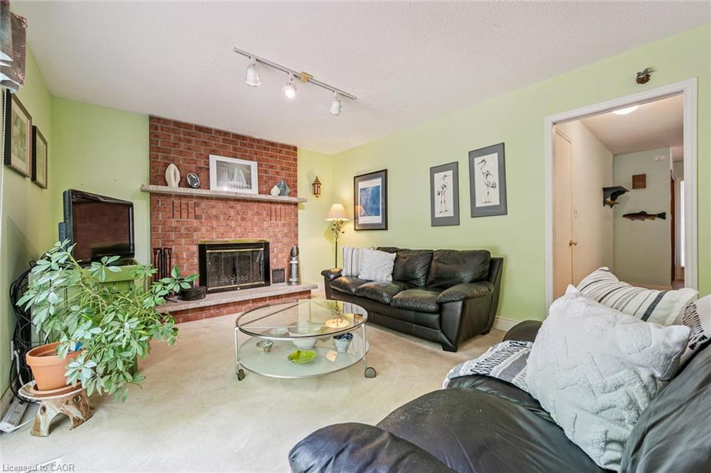 18 Mcelderry Road Property Photo 19