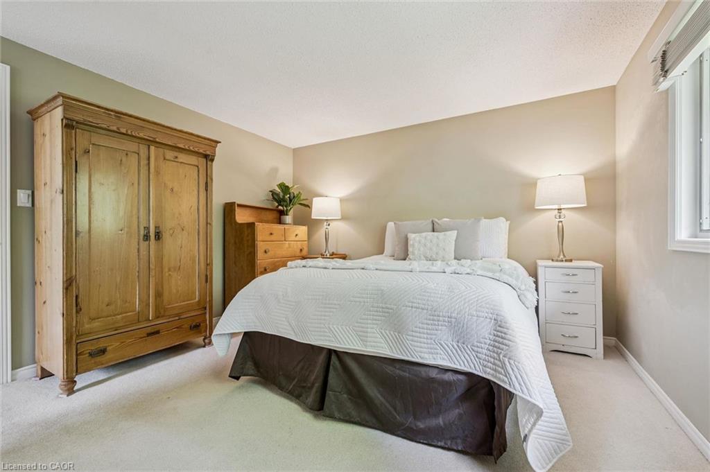 18 Mcelderry Road Property Photo 24