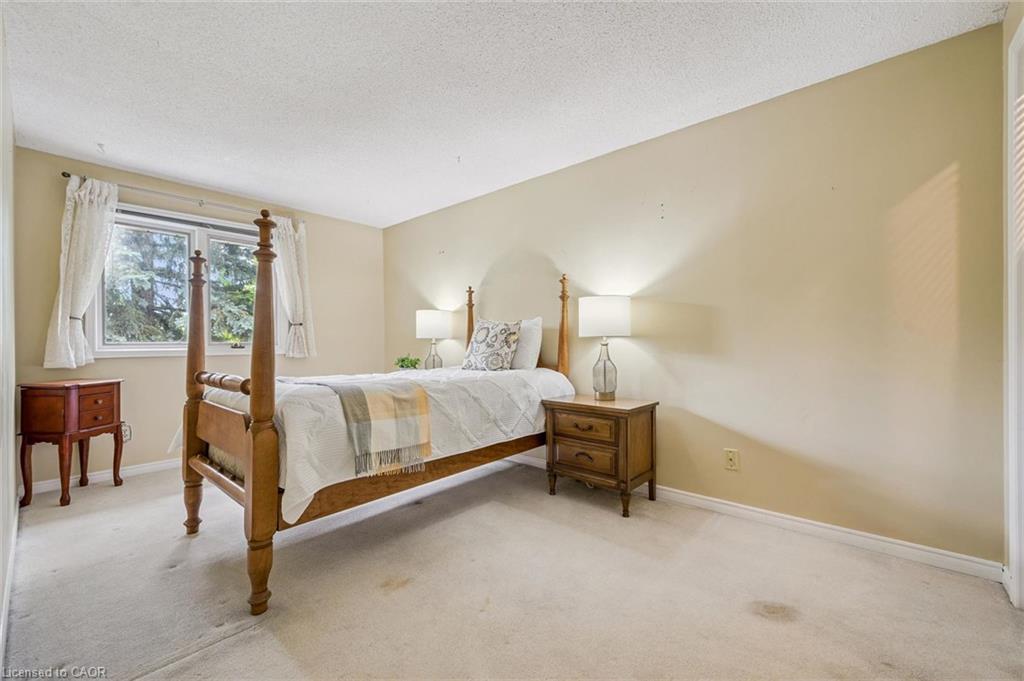 18 Mcelderry Road Property Photo 29