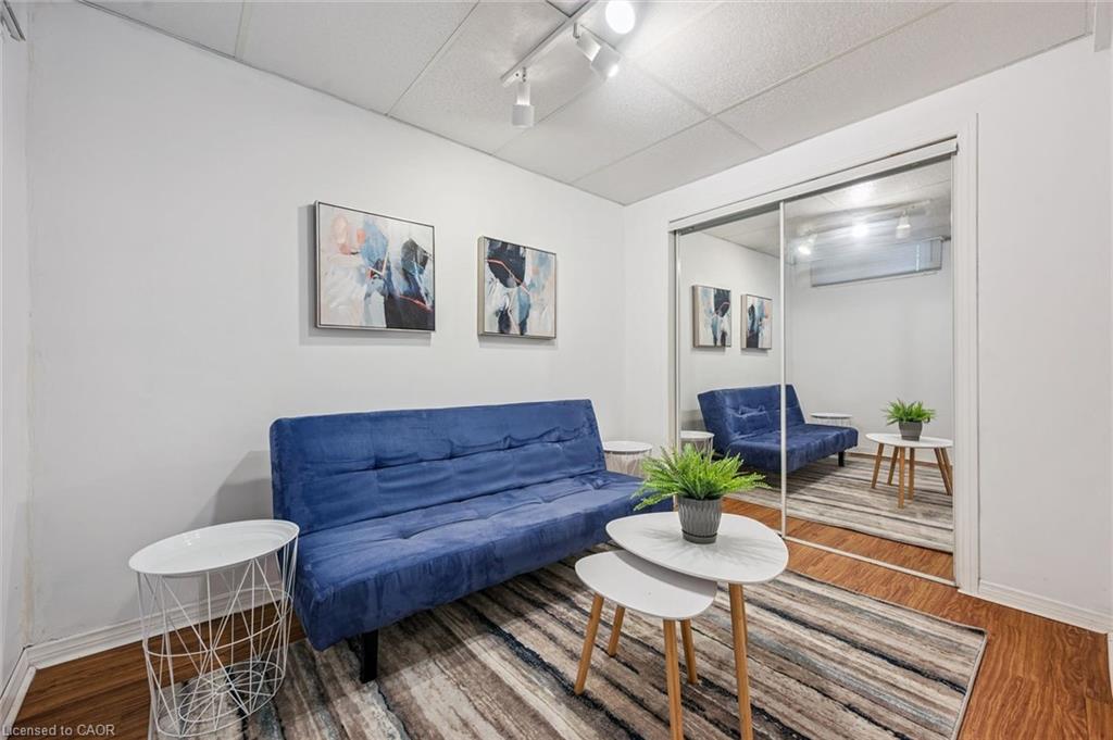 18 Mcelderry Road Property Photo 33