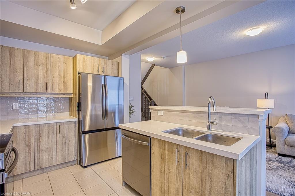 39 Bensley Lane Property Photo 12