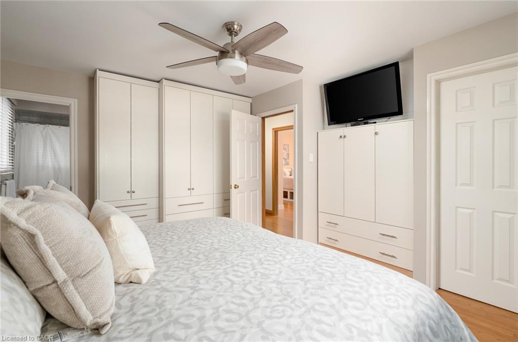 3629 Swirlingleaves Crescent Property Photo 5