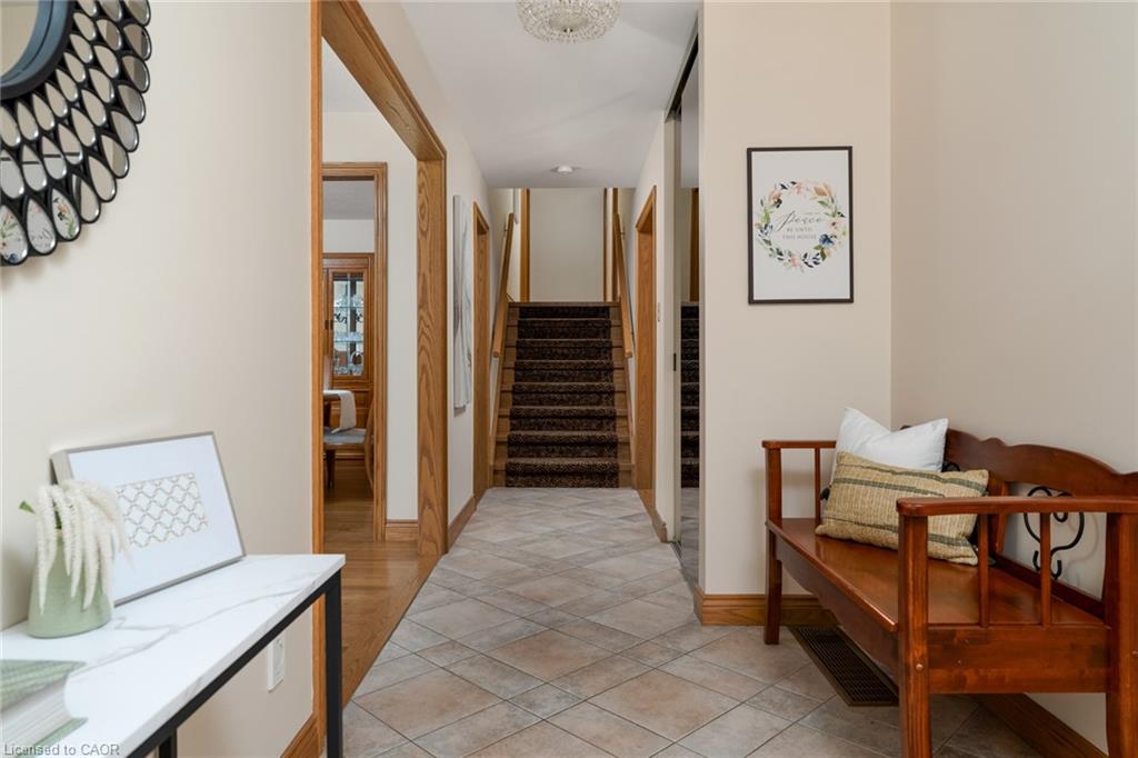 3629 Swirlingleaves Crescent Property Photo 10