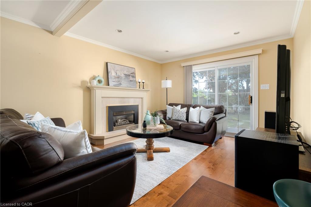 3629 Swirlingleaves Crescent Property Photo 22