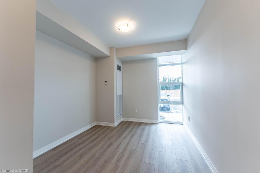 104-120 Springvalley Crescent Property Photo 14